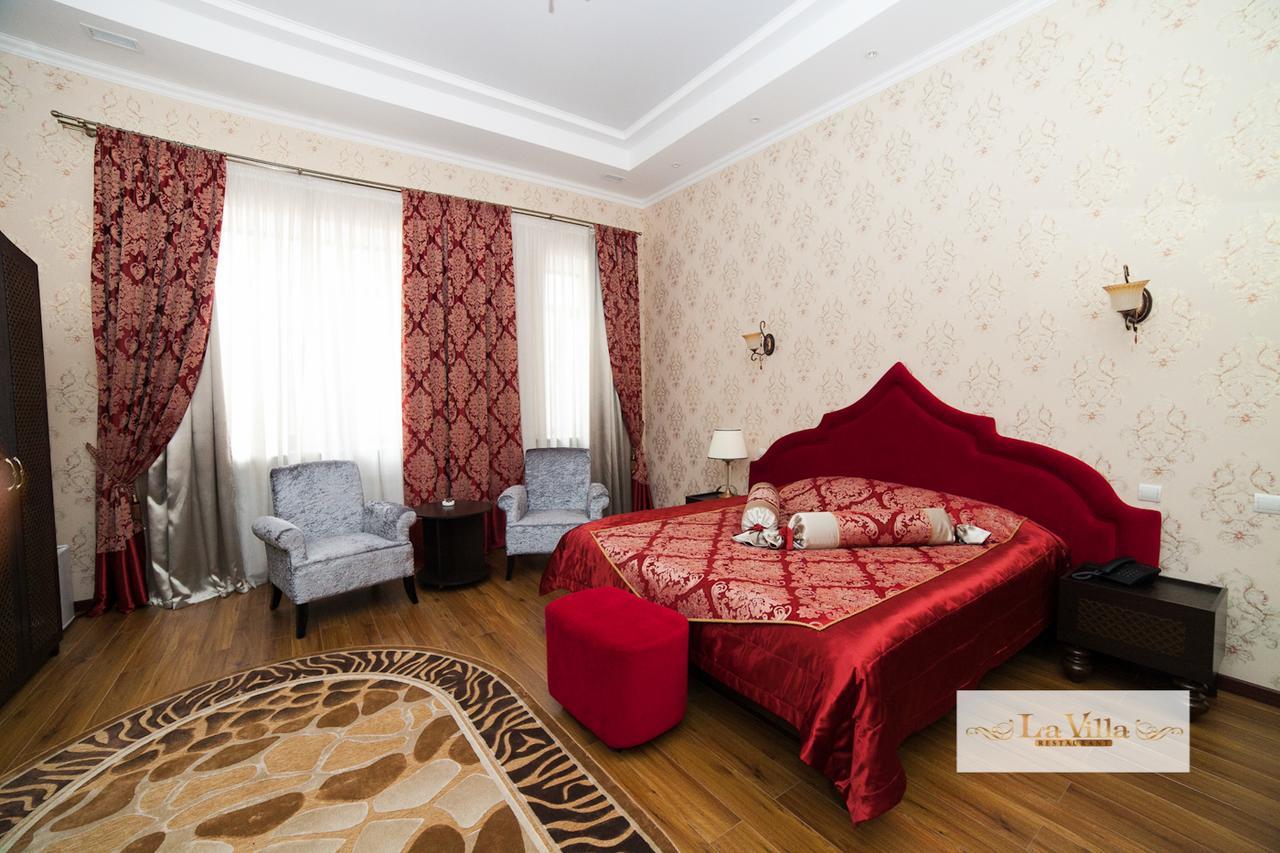 Park Hotel Karaganda Exterior photo