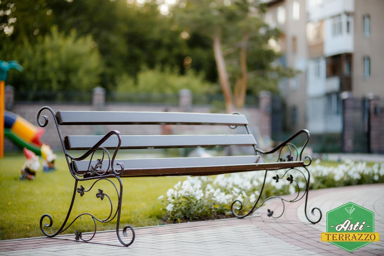Park Hotel Karaganda Exterior photo